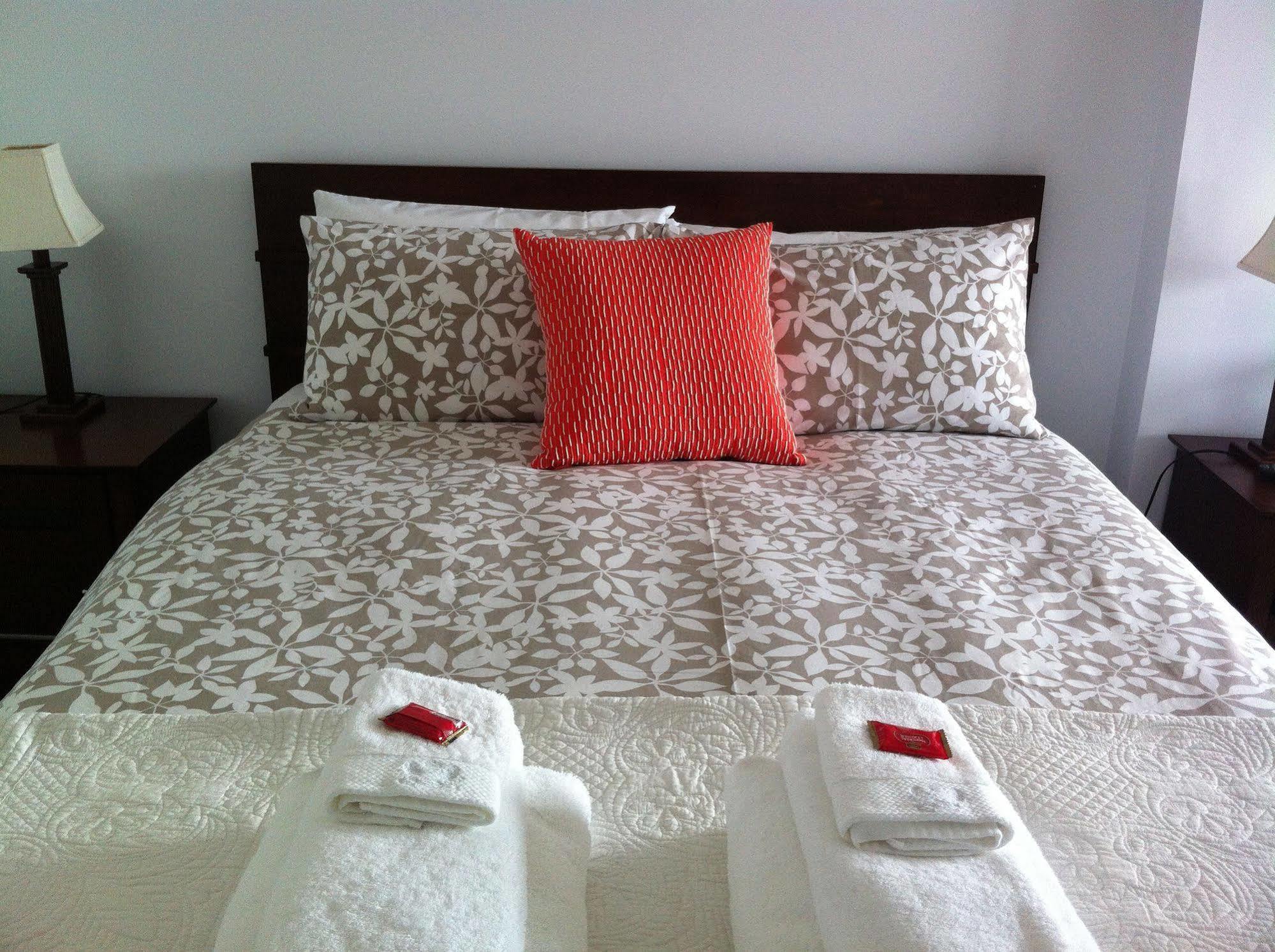 Corinella On The Esplanade Bed & Breakfast Екстериор снимка